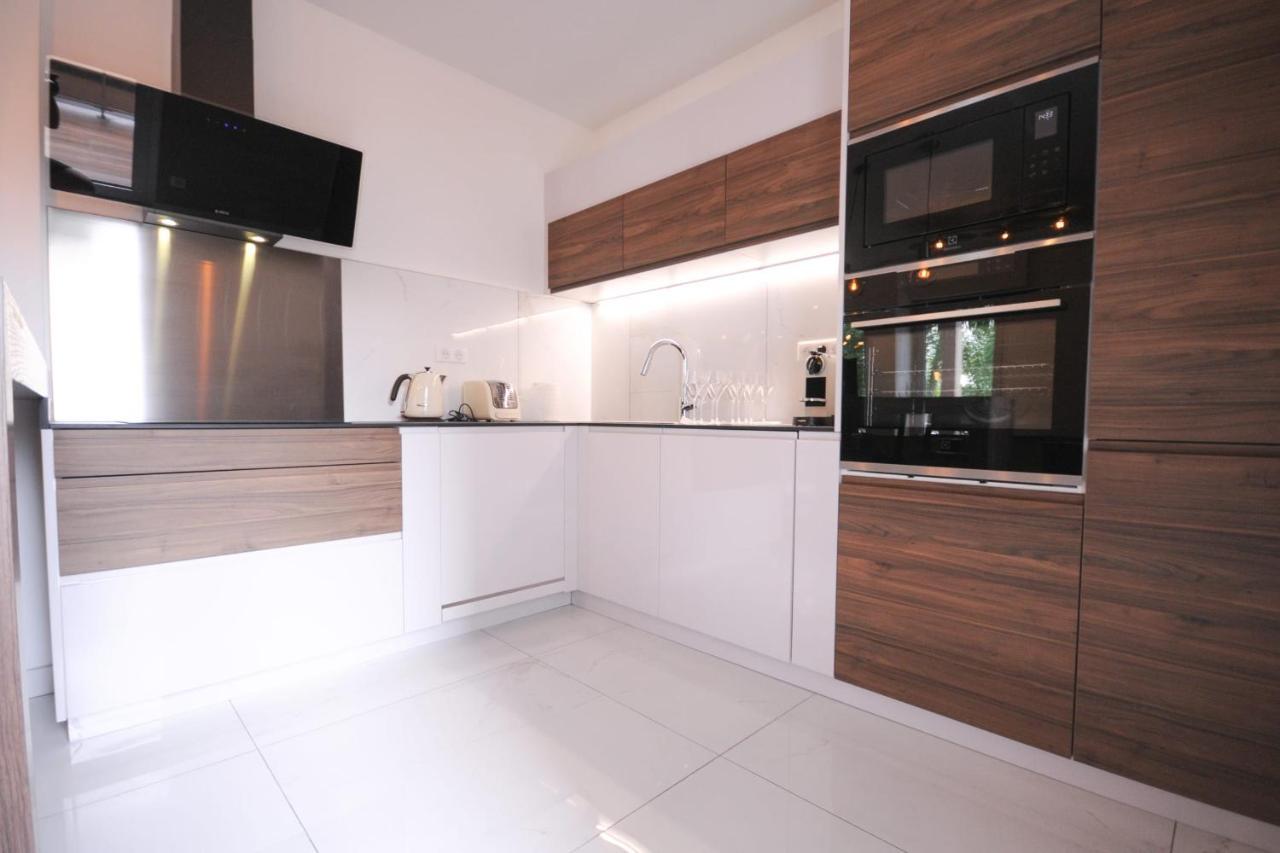 Le Matignon - Design Apartment Facing Lake アヌシー エクステリア 写真